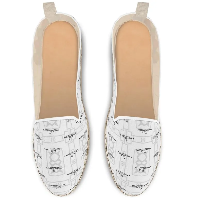 #426 cnl loafer espadrilles white print with rooster/guns