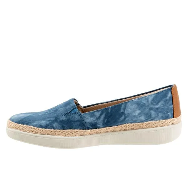 Accent Blue Textile Casual Shoes