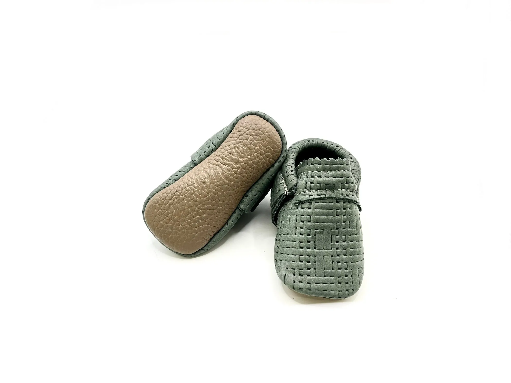 Cashmere -Raffia Moccs