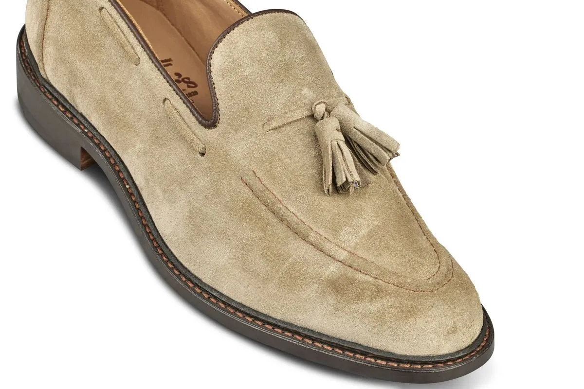 Elton Tassel Loafer - Sand Suede