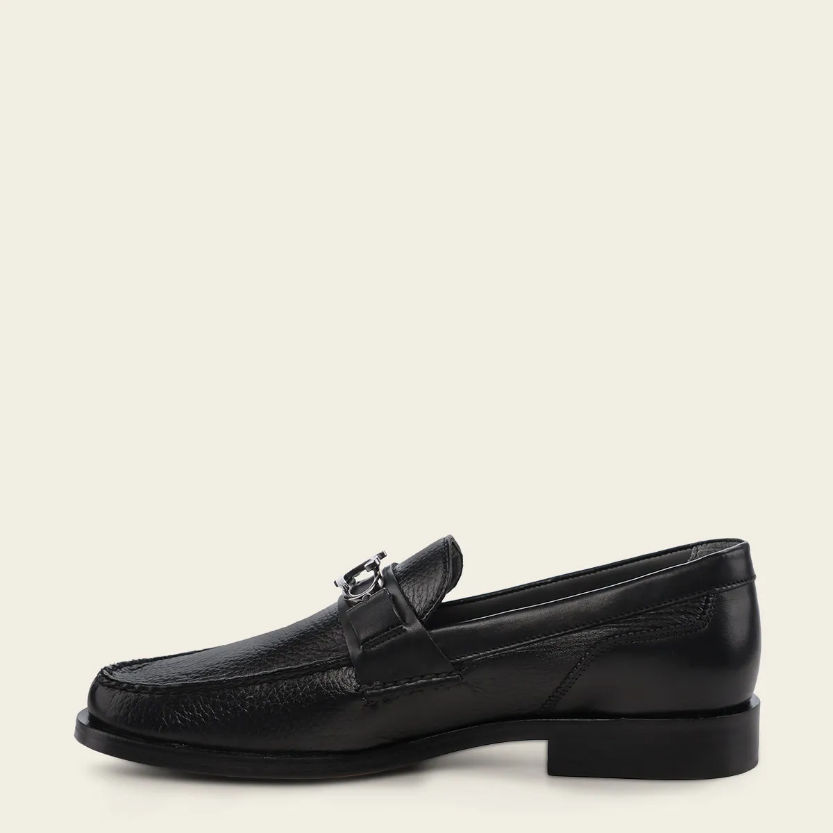 Formal deer black mocasin shoe