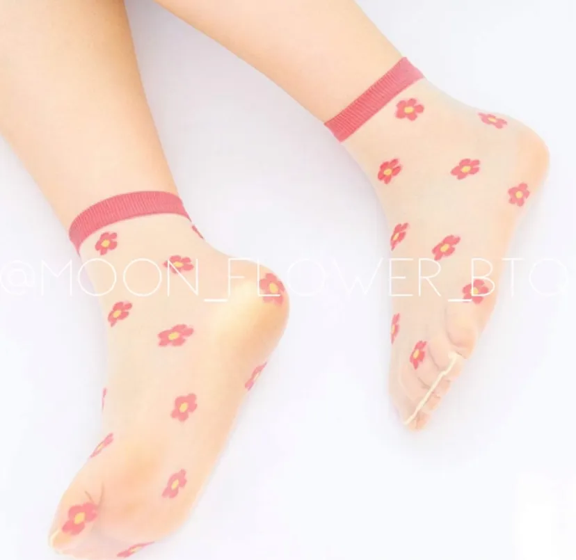 Pink Trendy Summer Floral Mesh Daisy Flower Socks