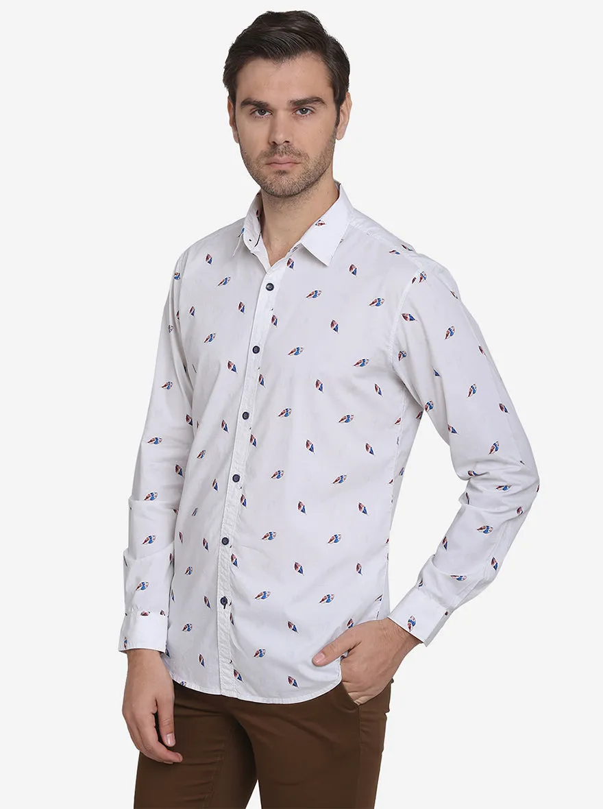 Star White Printed Slim Fit Casual Shirt | JadeBlue